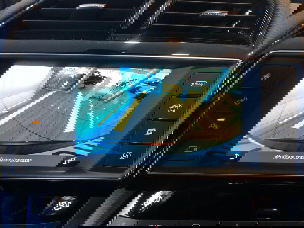 Jaguar F-Pace usata a Pistoia (13)