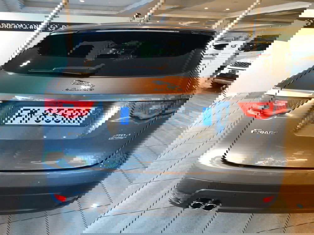 Jaguar F-Pace usata a Pistoia (14)