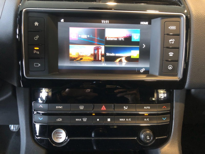 Jaguar F-Pace usata a Pistoia (2)