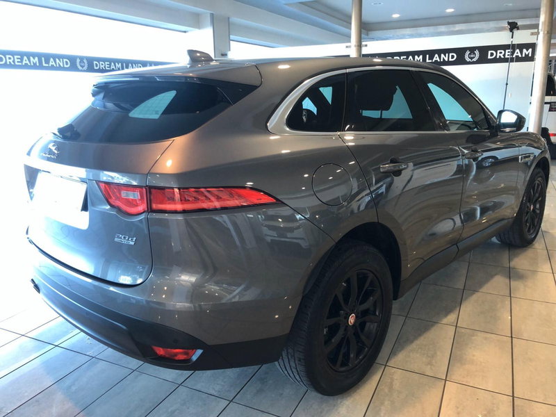 Jaguar F-Pace usata a Pistoia (4)