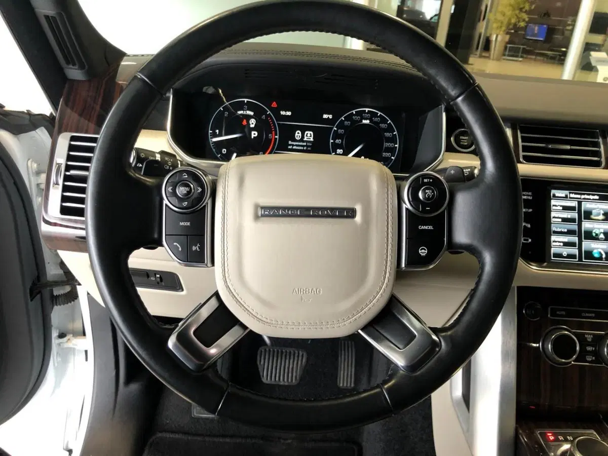Land Rover Range Rover usata a Pistoia (11)