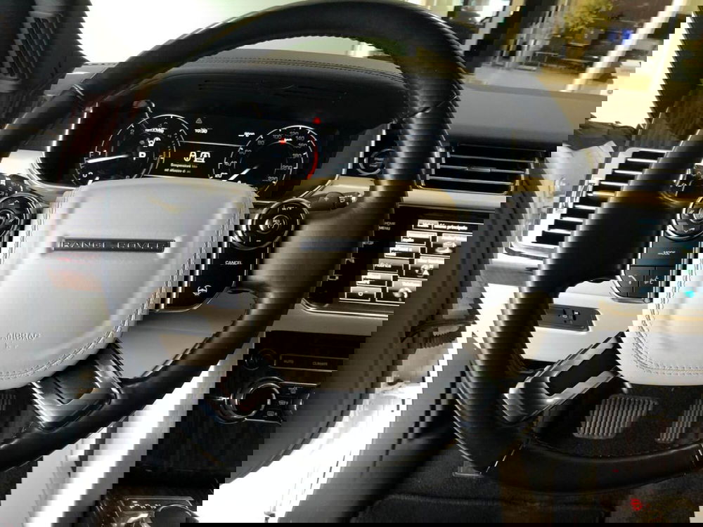 Land Rover Range Rover usata a Pistoia (11)