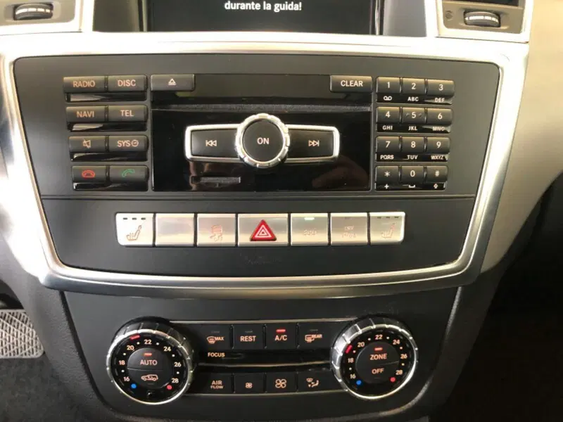 Mercedes-Benz GL usata a Pistoia (12)