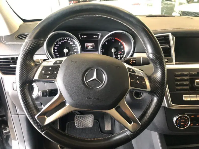 Mercedes-Benz GL usata a Pistoia (13)