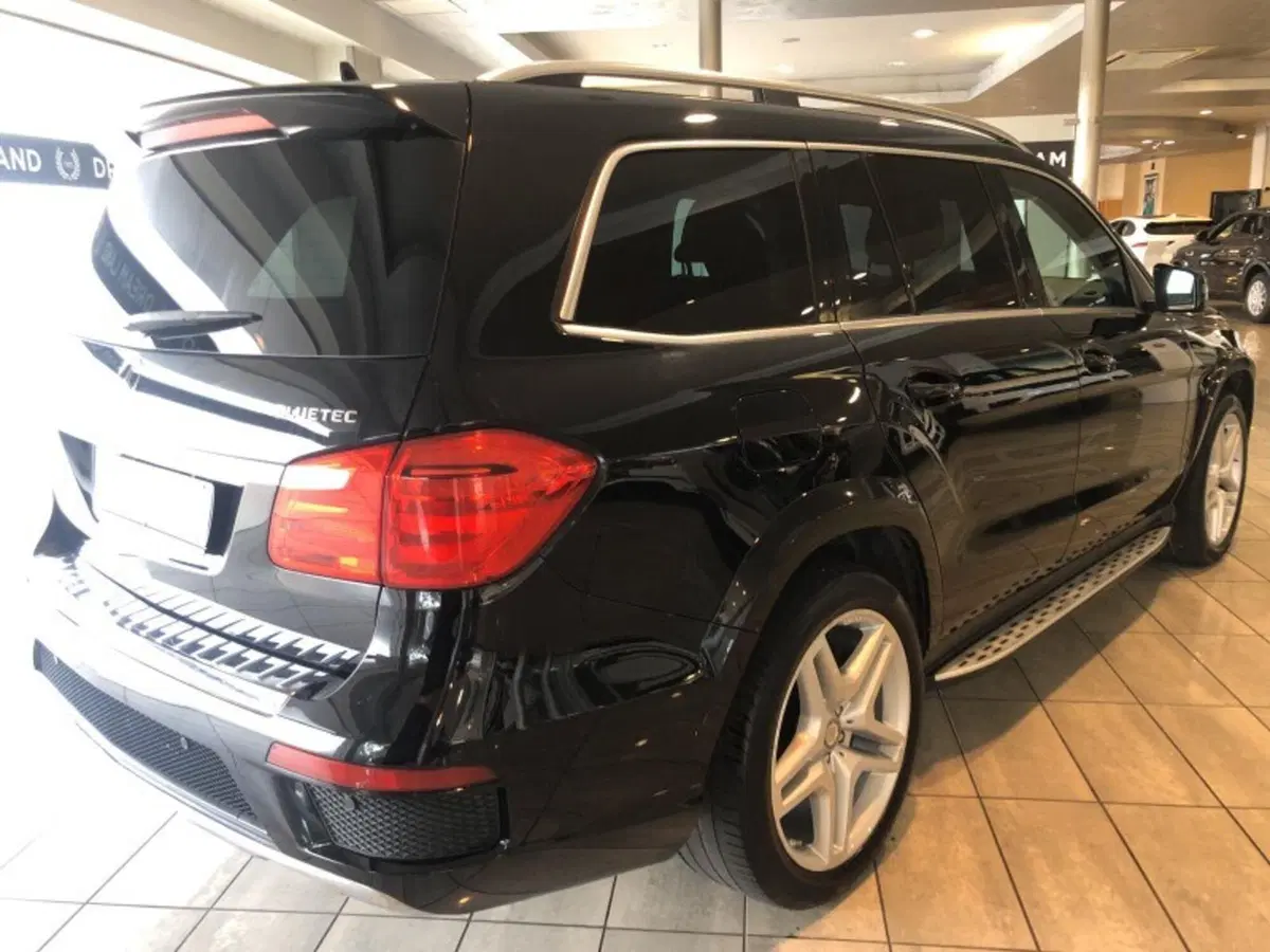Mercedes-Benz GL usata a Pistoia (3)