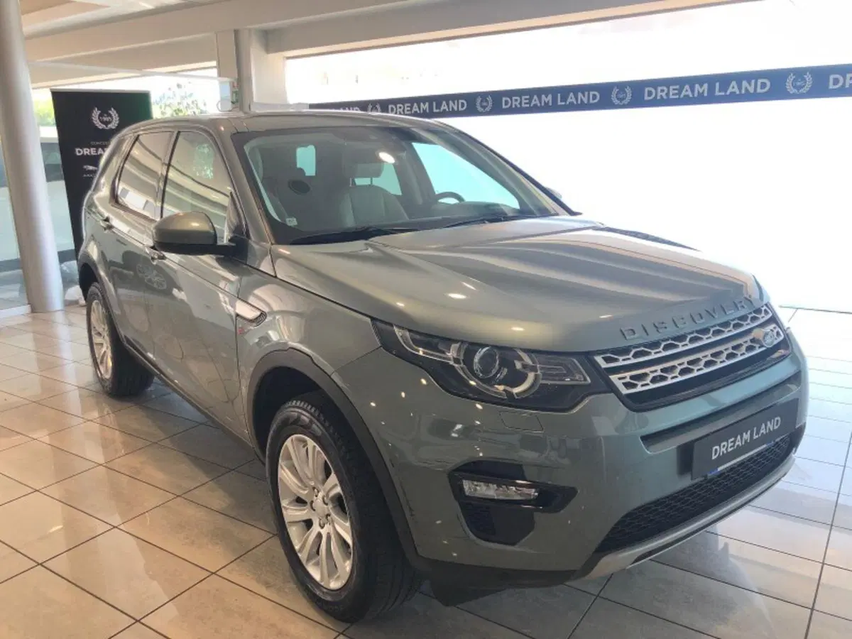 Land Rover Discovery Sport usata a Pistoia