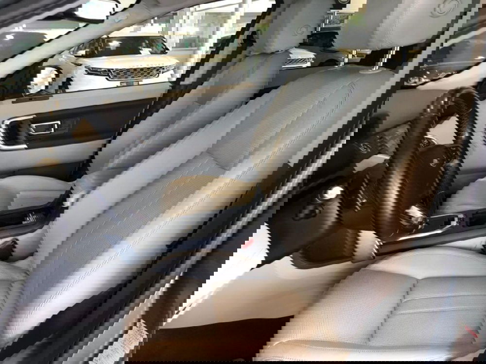 Land Rover Discovery Sport usata a Pistoia (4)