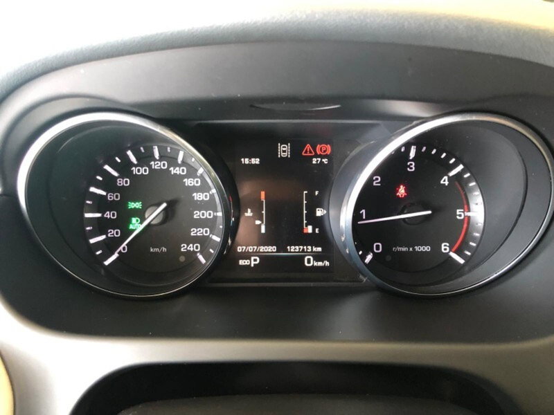 Land Rover Discovery Sport usata a Pistoia (5)