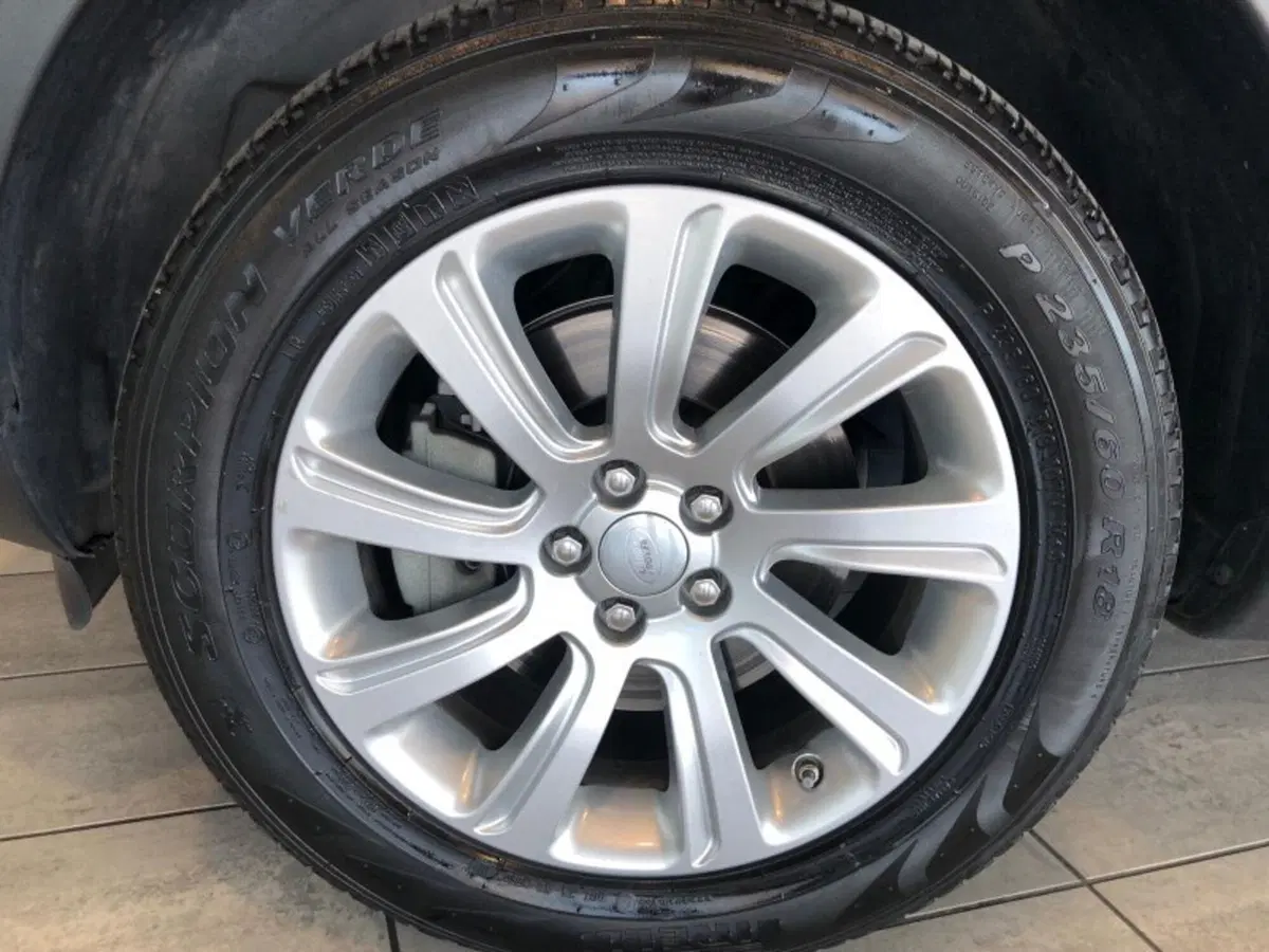 Land Rover Discovery Sport usata a Pistoia (6)