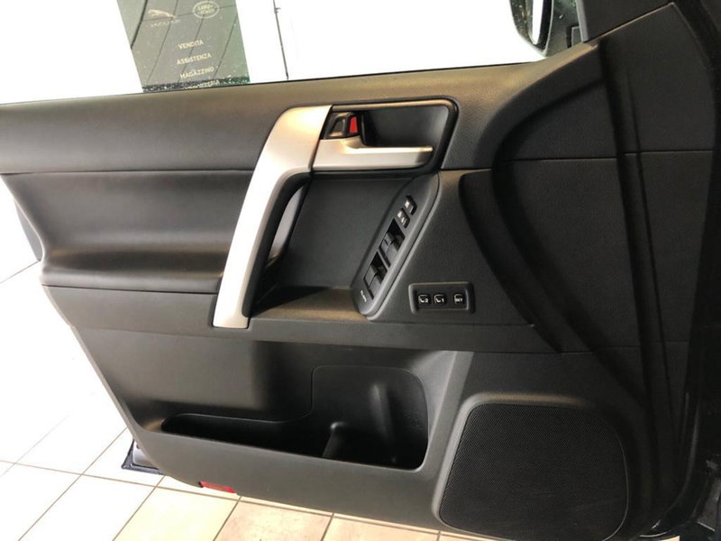 Toyota Land Cruiser usata a Pistoia (15)