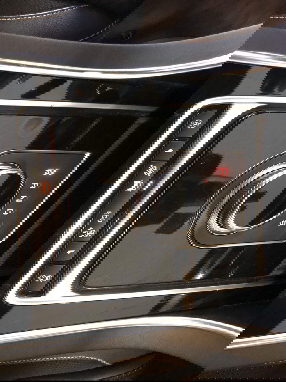 Jaguar XF Sportbrake usata a Pistoia (13)