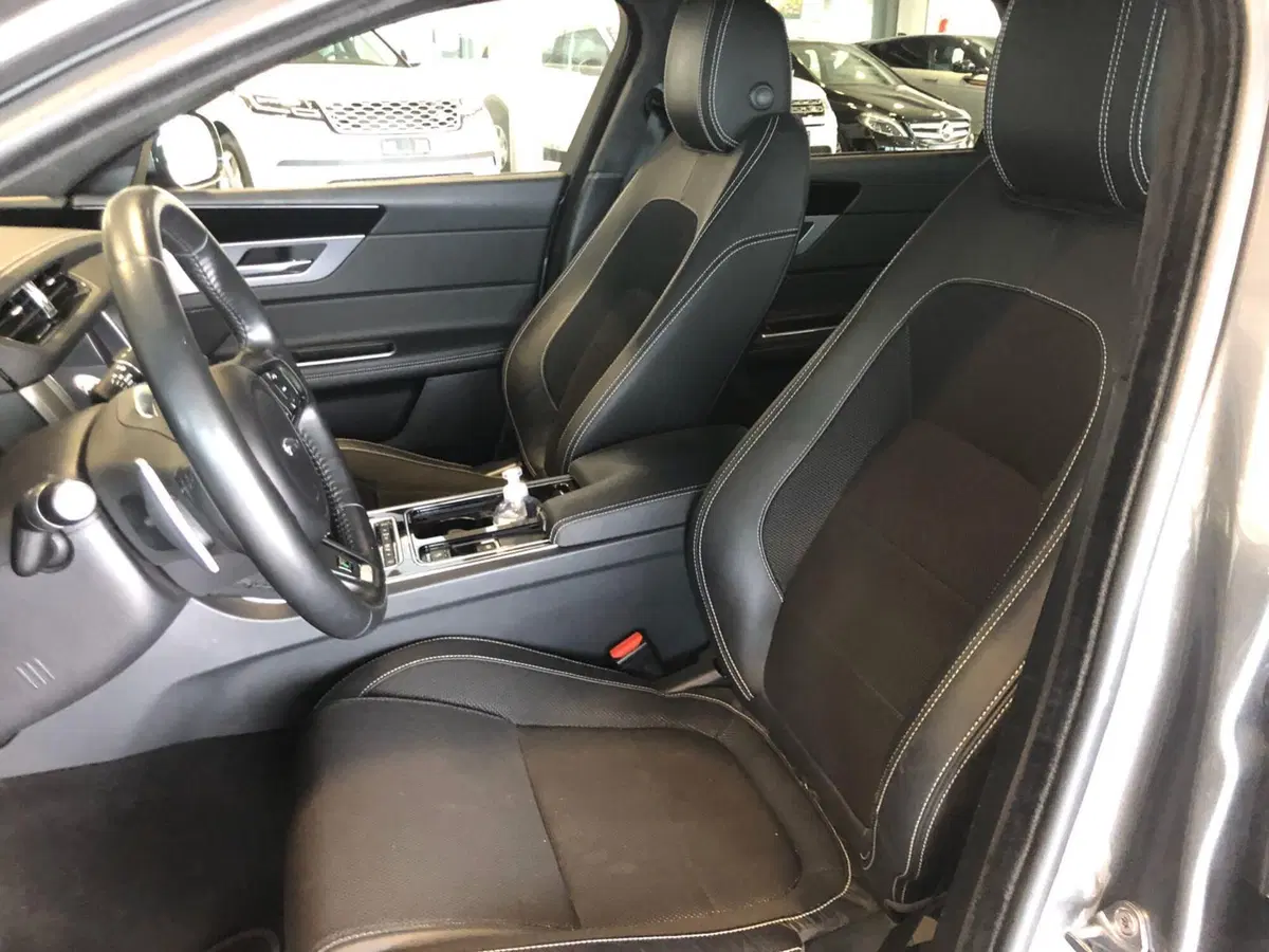 Jaguar XF Sportbrake usata a Pistoia (4)
