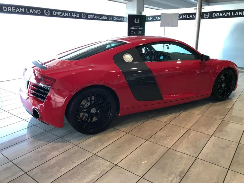 Audi R8 Coupé usata a Pistoia (5)