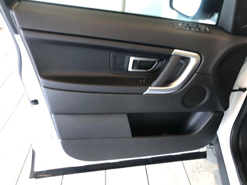 Land Rover Discovery Sport usata a Pistoia (12)