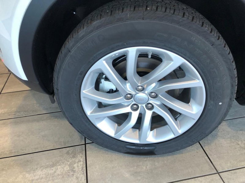 Land Rover Discovery Sport usata a Pistoia (13)