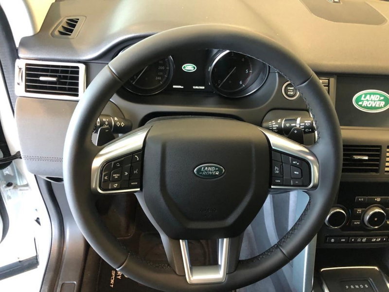 Land Rover Discovery Sport usata a Pistoia (15)
