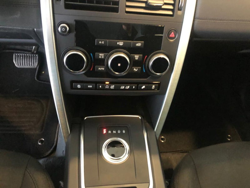 Land Rover Discovery Sport usata a Pistoia (6)