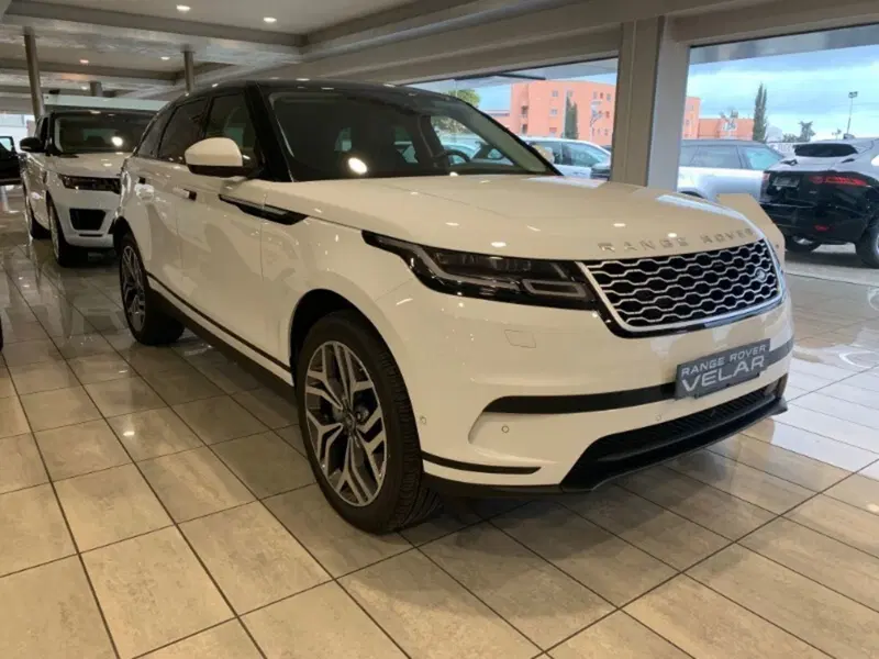 Land Rover Range Rover Velar nuova a Pistoia