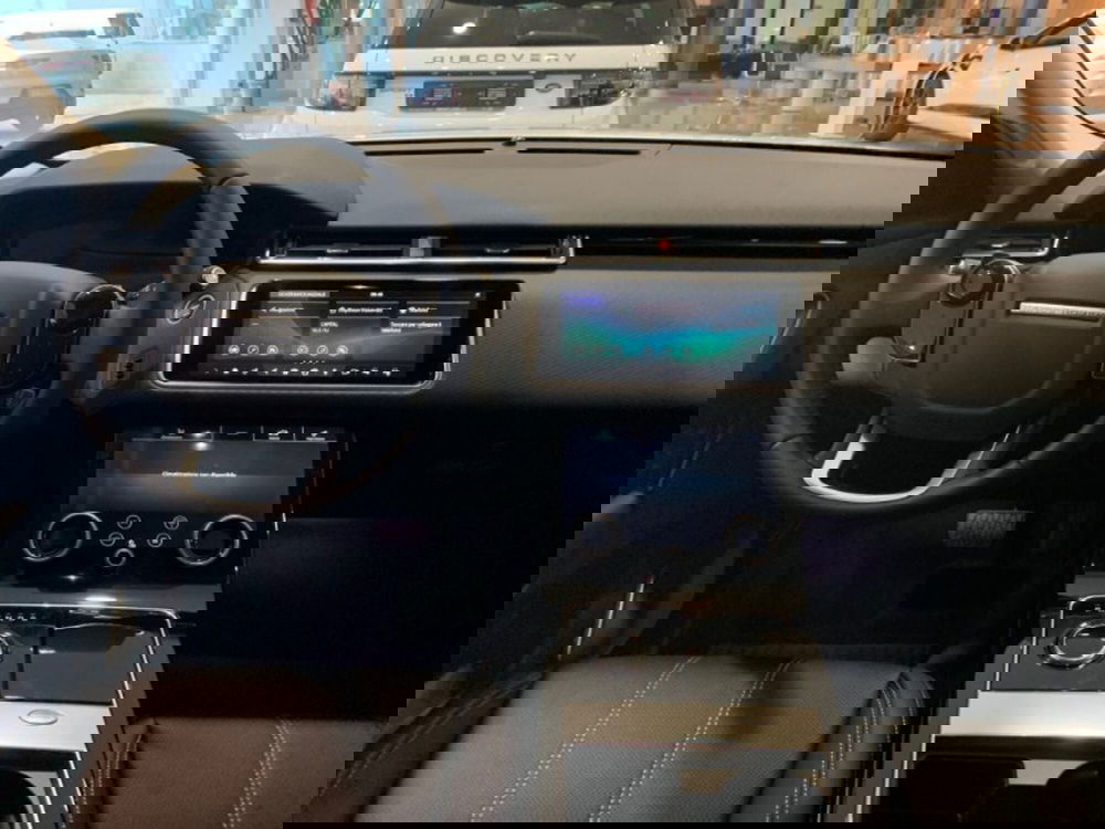 Land Rover Range Rover Velar nuova a Pistoia (7)