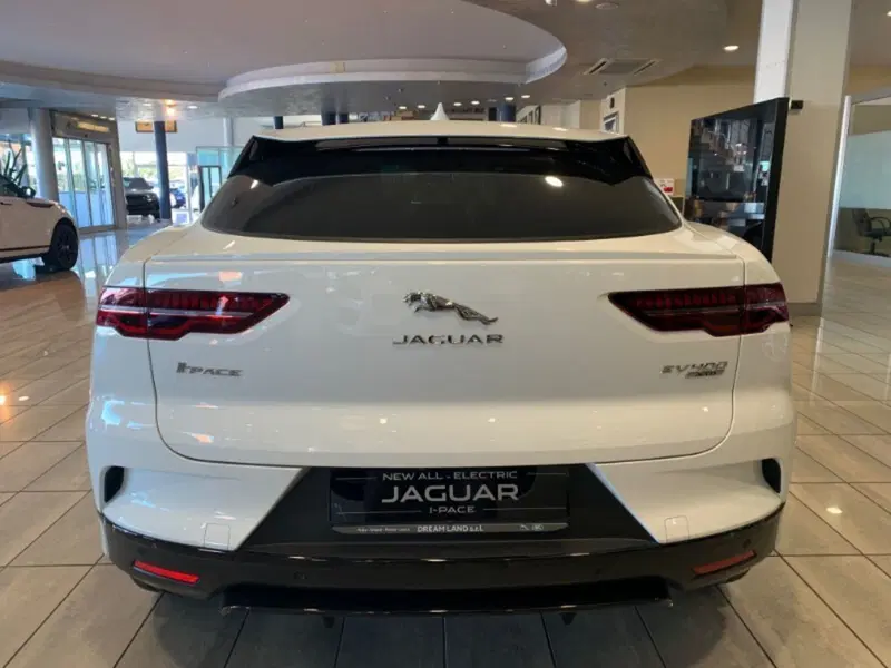 Jaguar I-Pace nuova a Pistoia (3)