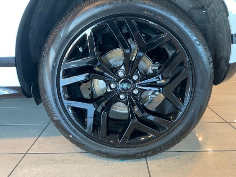 Land Rover Range Rover Evoque nuova a Pistoia (6)