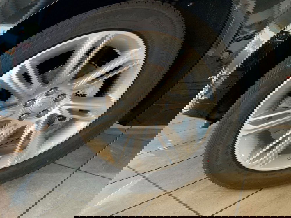 Land Rover Range Rover Velar nuova a Pistoia (5)