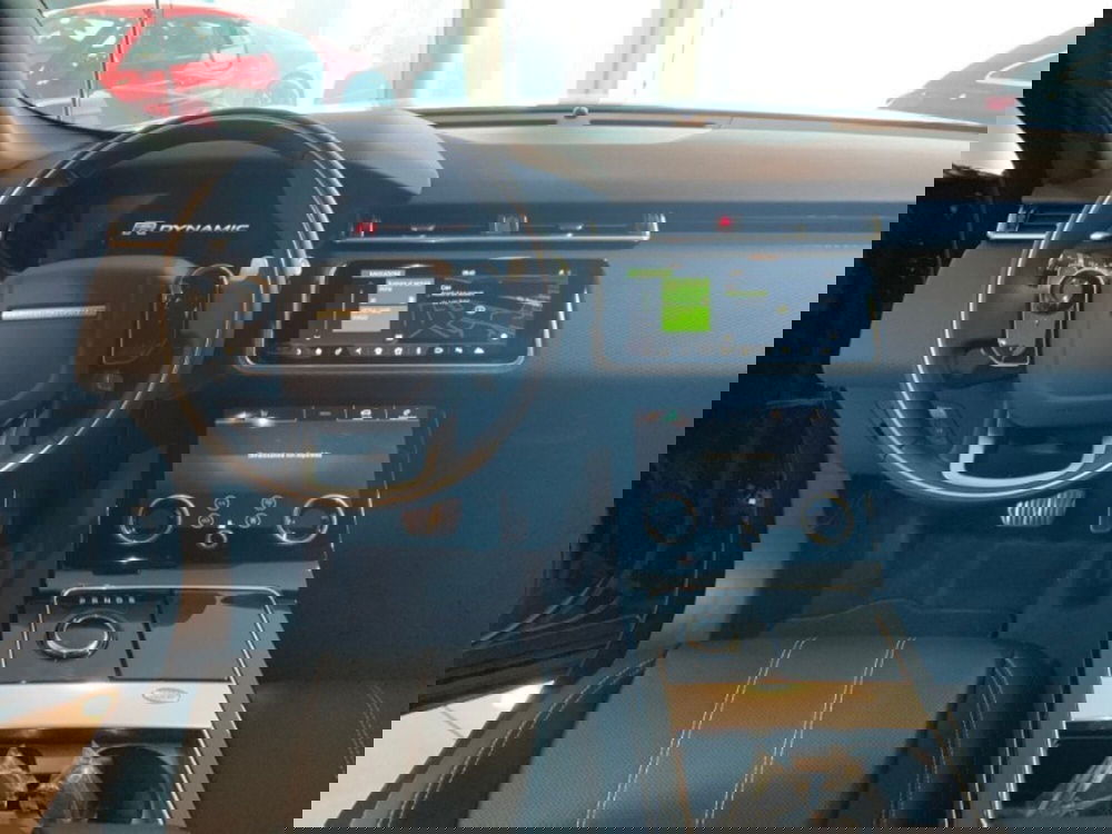 Land Rover Range Rover Velar nuova a Pistoia (7)