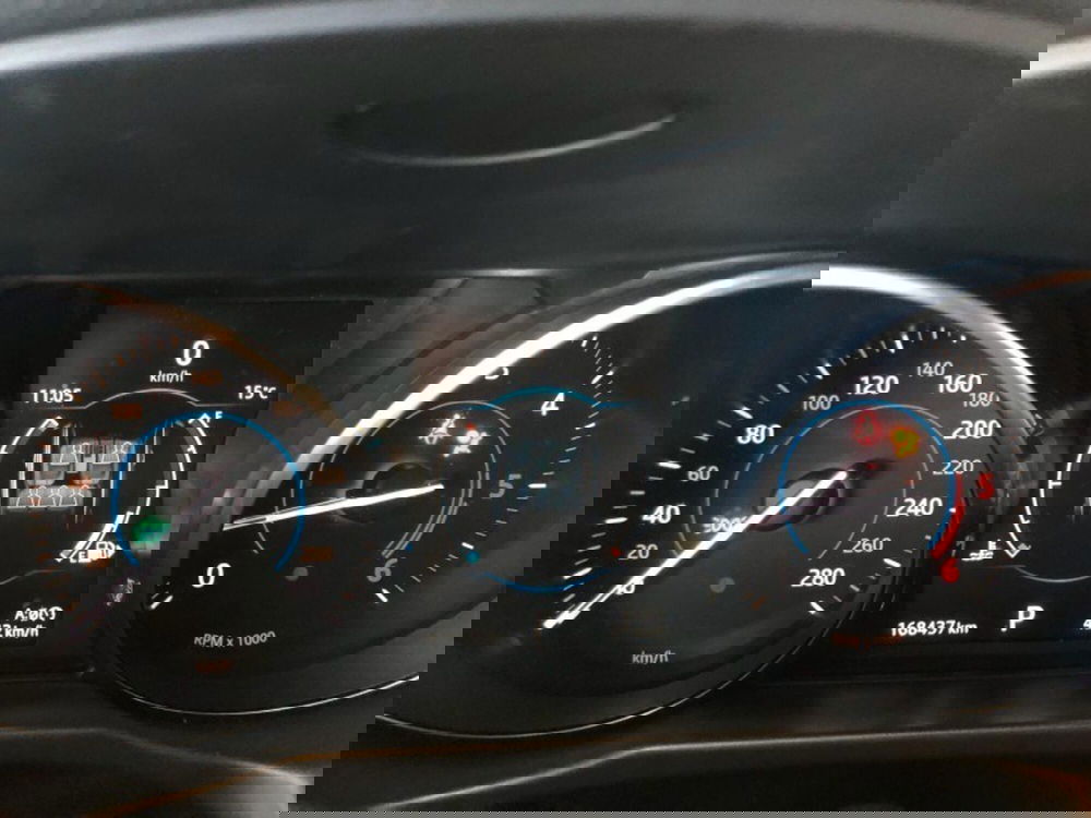 Jaguar XF usata a Pistoia (10)