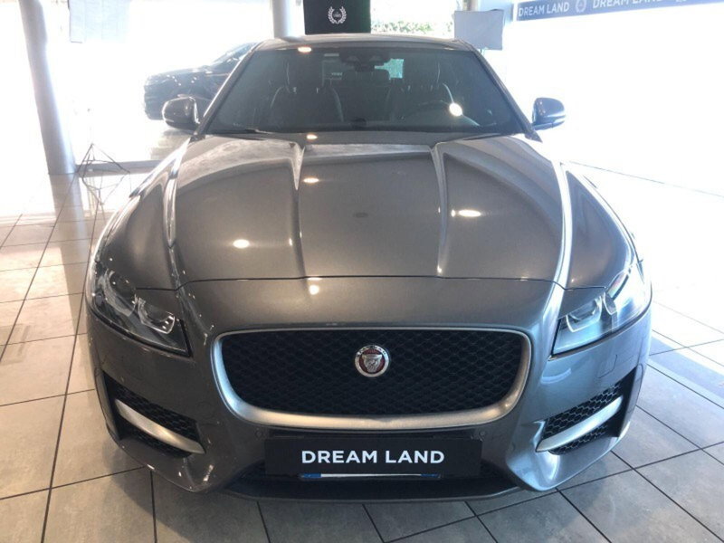 Jaguar XF usata a Pistoia (11)
