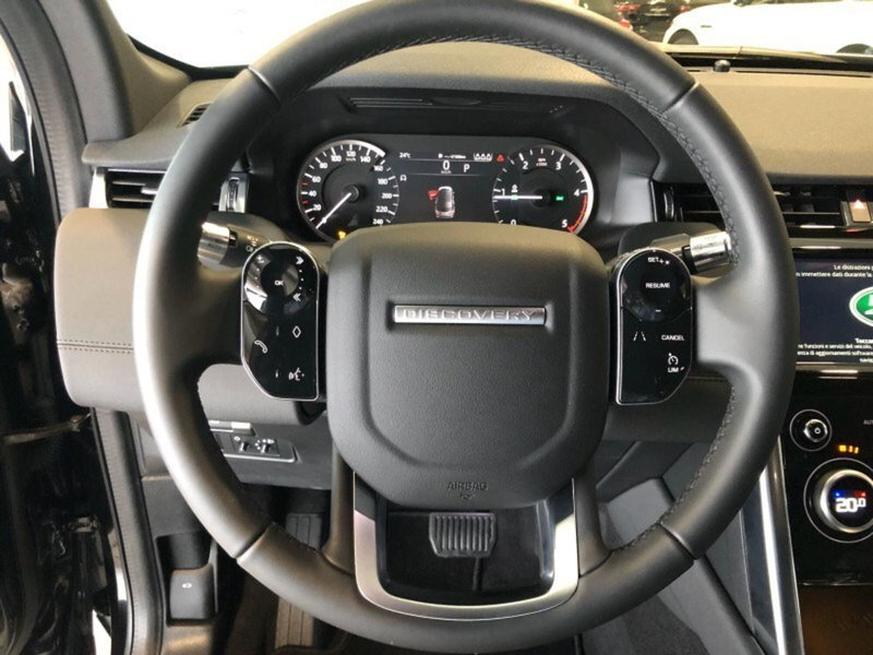 Land Rover Discovery Sport usata a Pistoia (10)