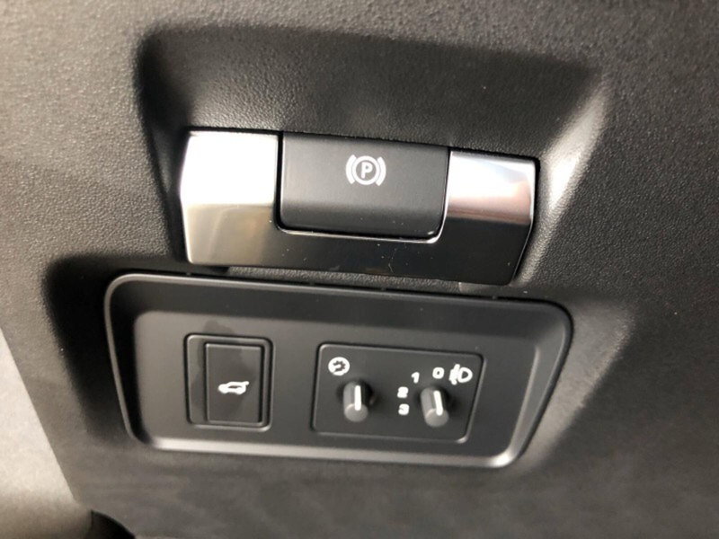 Land Rover Discovery Sport usata a Pistoia (15)