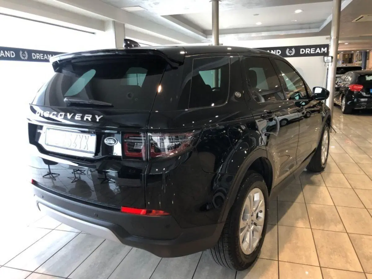 Land Rover Discovery Sport usata a Pistoia (3)