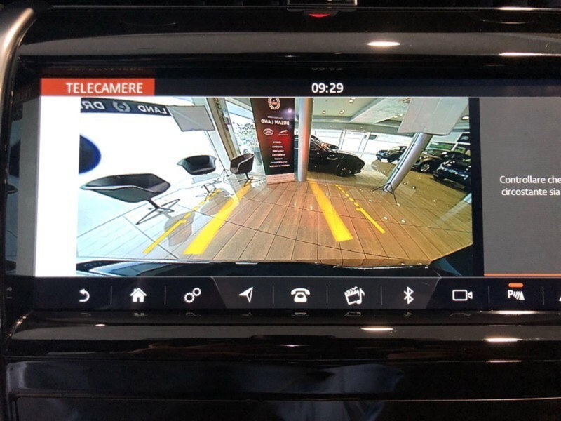 Land Rover Discovery Sport usata a Pistoia (6)