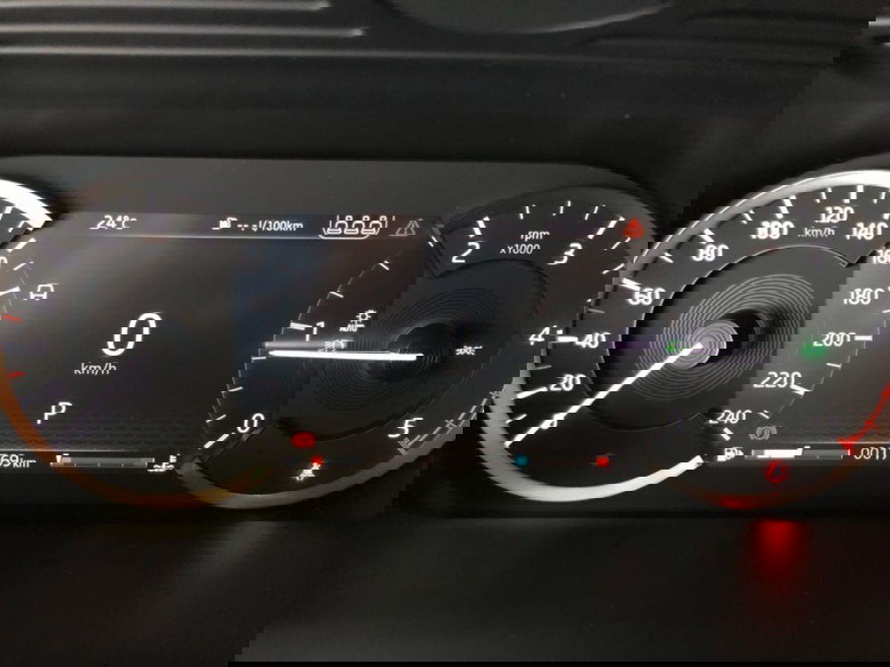 Land Rover Discovery Sport usata a Pistoia (7)