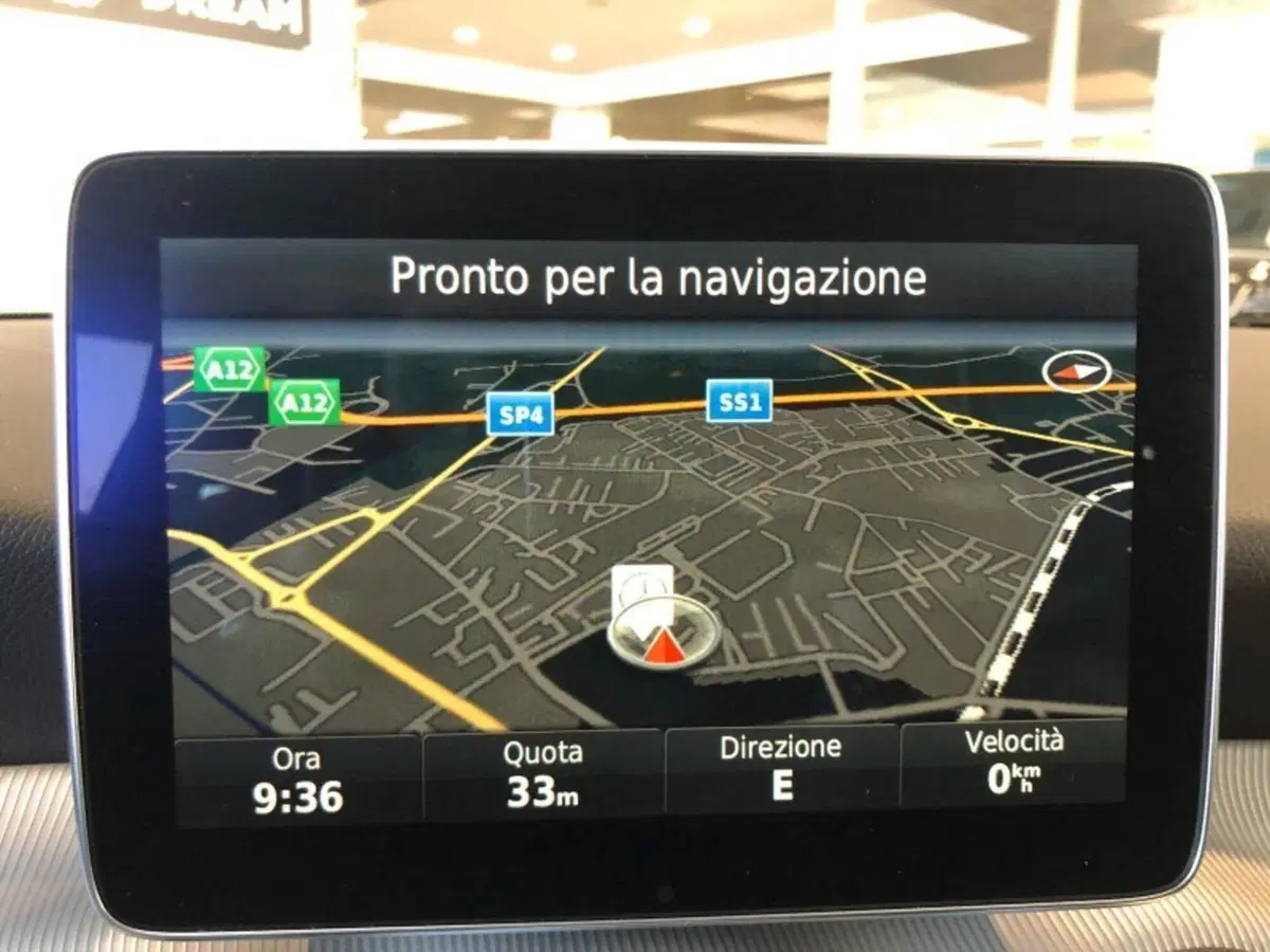 Mercedes-Benz CLA Shooting Brake usata a Pistoia (11)