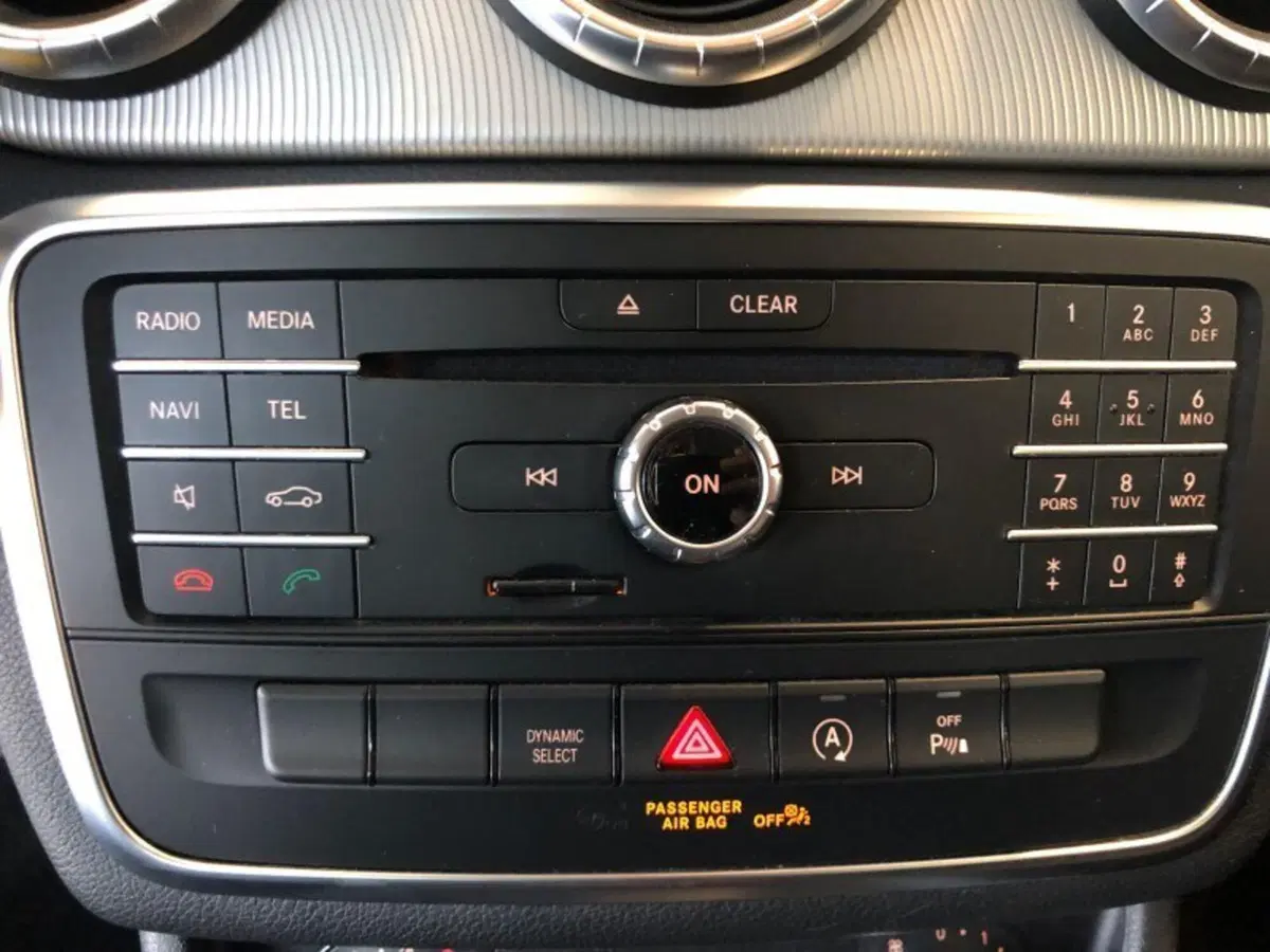 Mercedes-Benz CLA Shooting Brake usata a Pistoia (12)