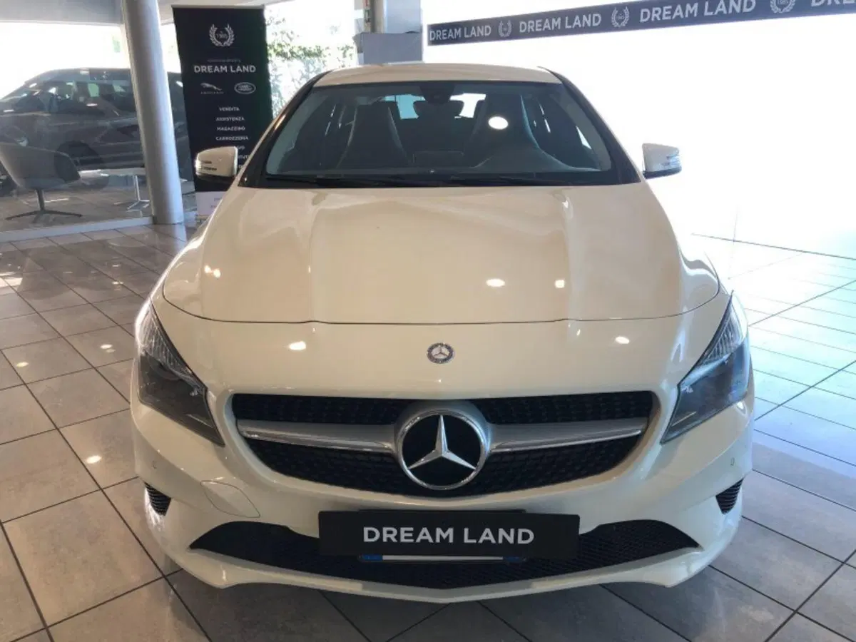 Mercedes-Benz CLA Shooting Brake usata a Pistoia (14)