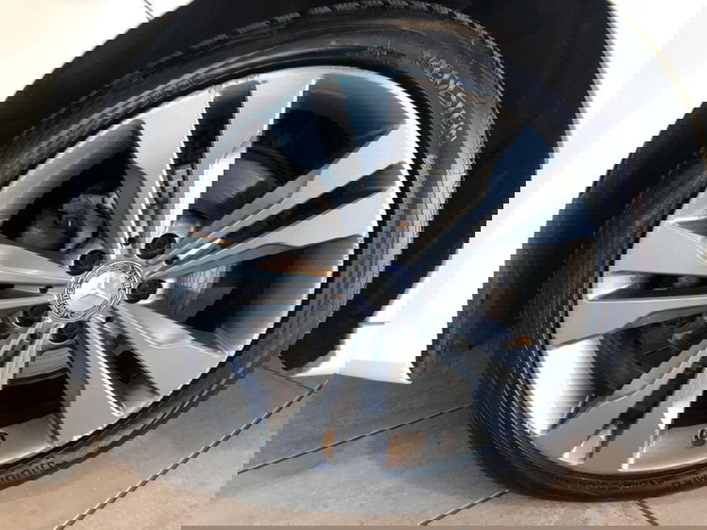 Mercedes-Benz CLA Shooting Brake usata a Pistoia (9)