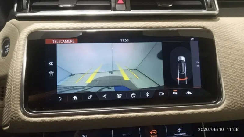 Land Rover Range Rover Velar usata a Pistoia (12)