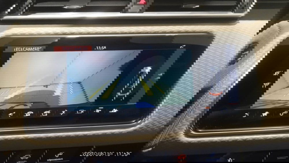 Land Rover Range Rover Velar usata a Pistoia (12)