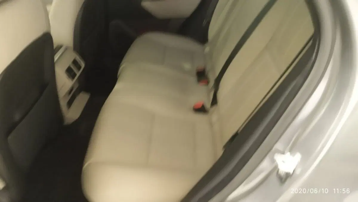 Land Rover Range Rover Velar usata a Pistoia (14)