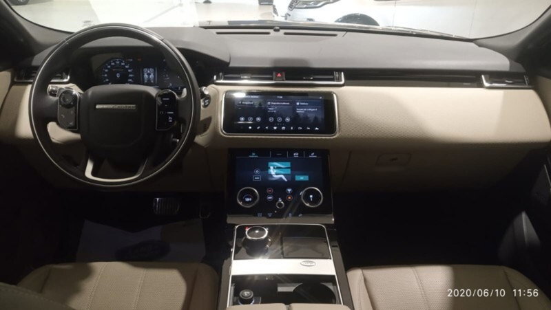 Land Rover Range Rover Velar usata a Pistoia (5)