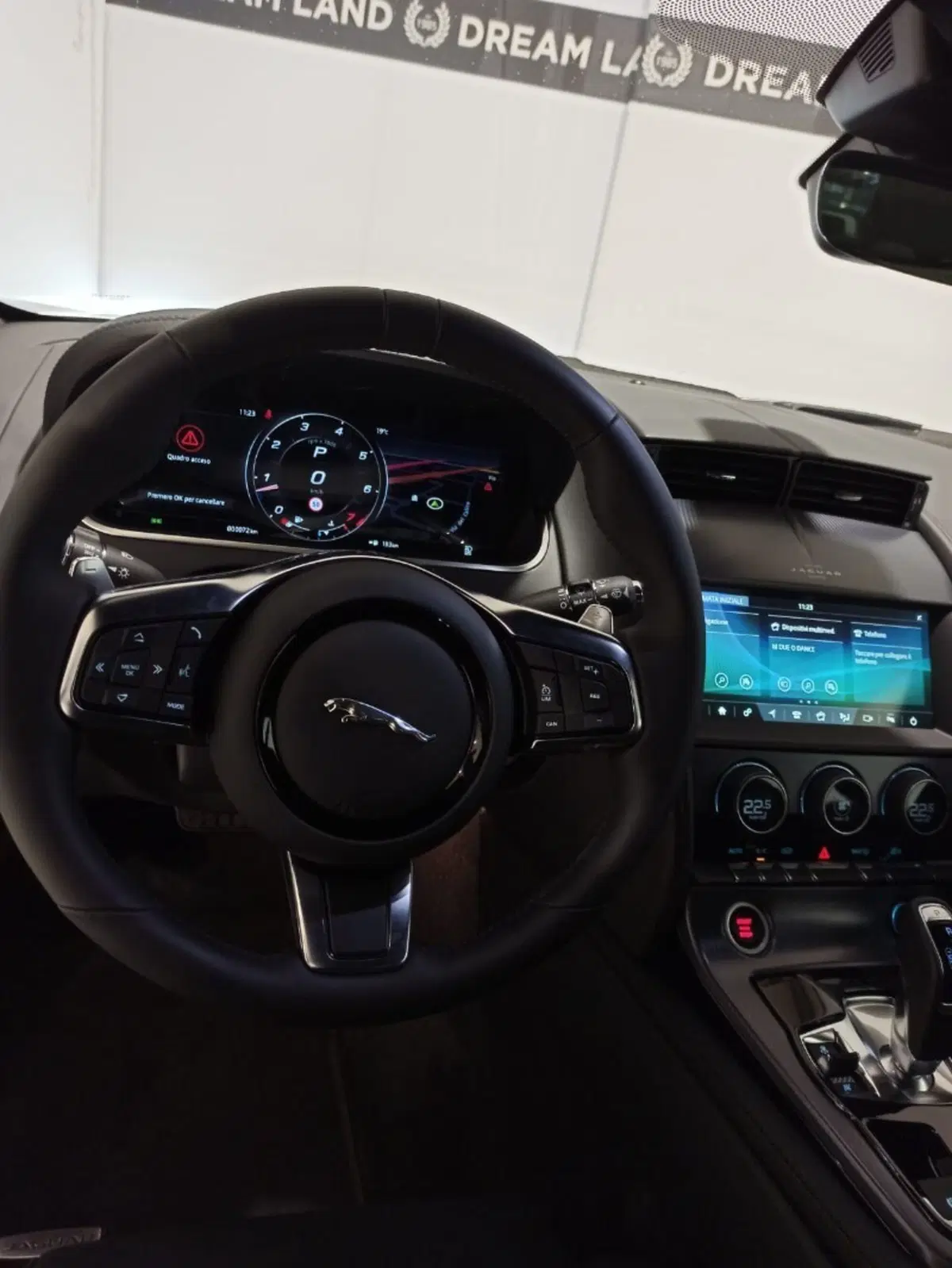 Jaguar F-Type Coupé usata a Pistoia (13)