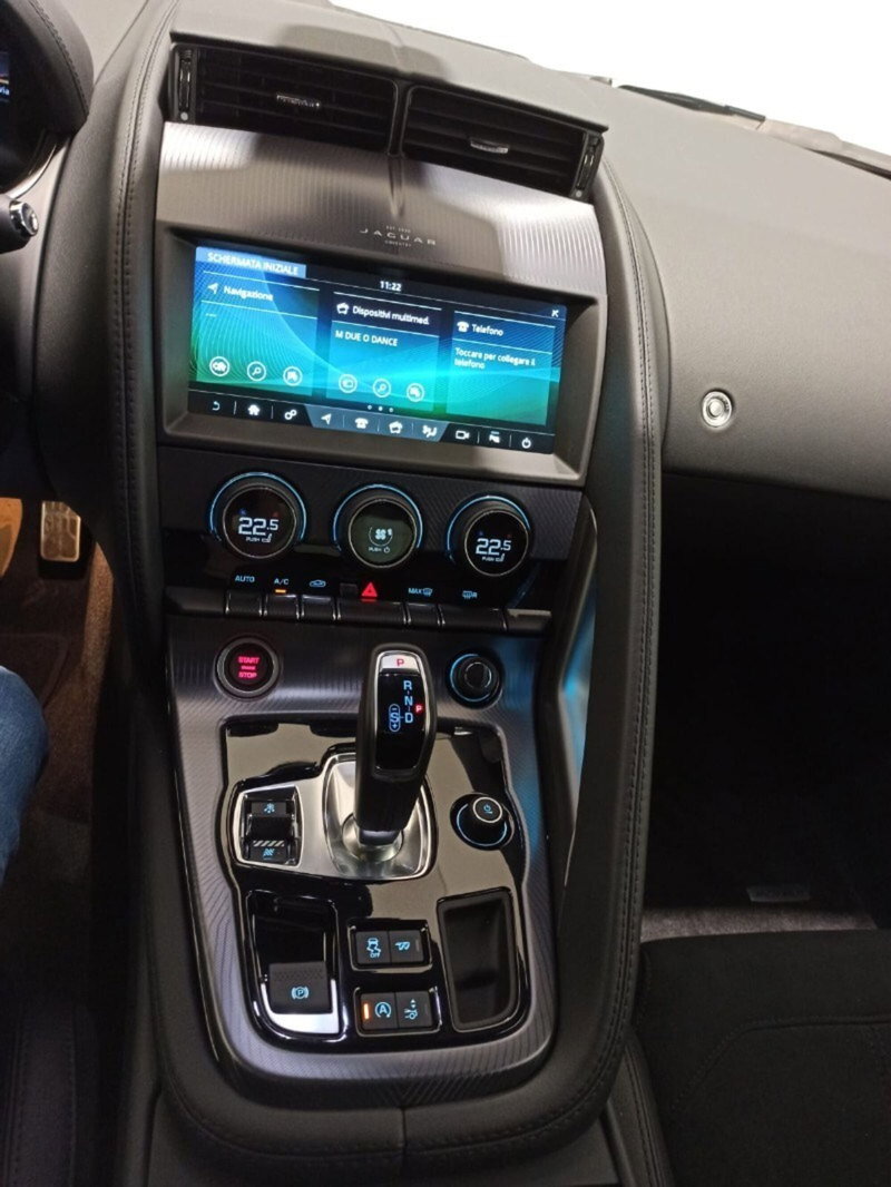 Jaguar F-Type Coupé usata a Pistoia (8)