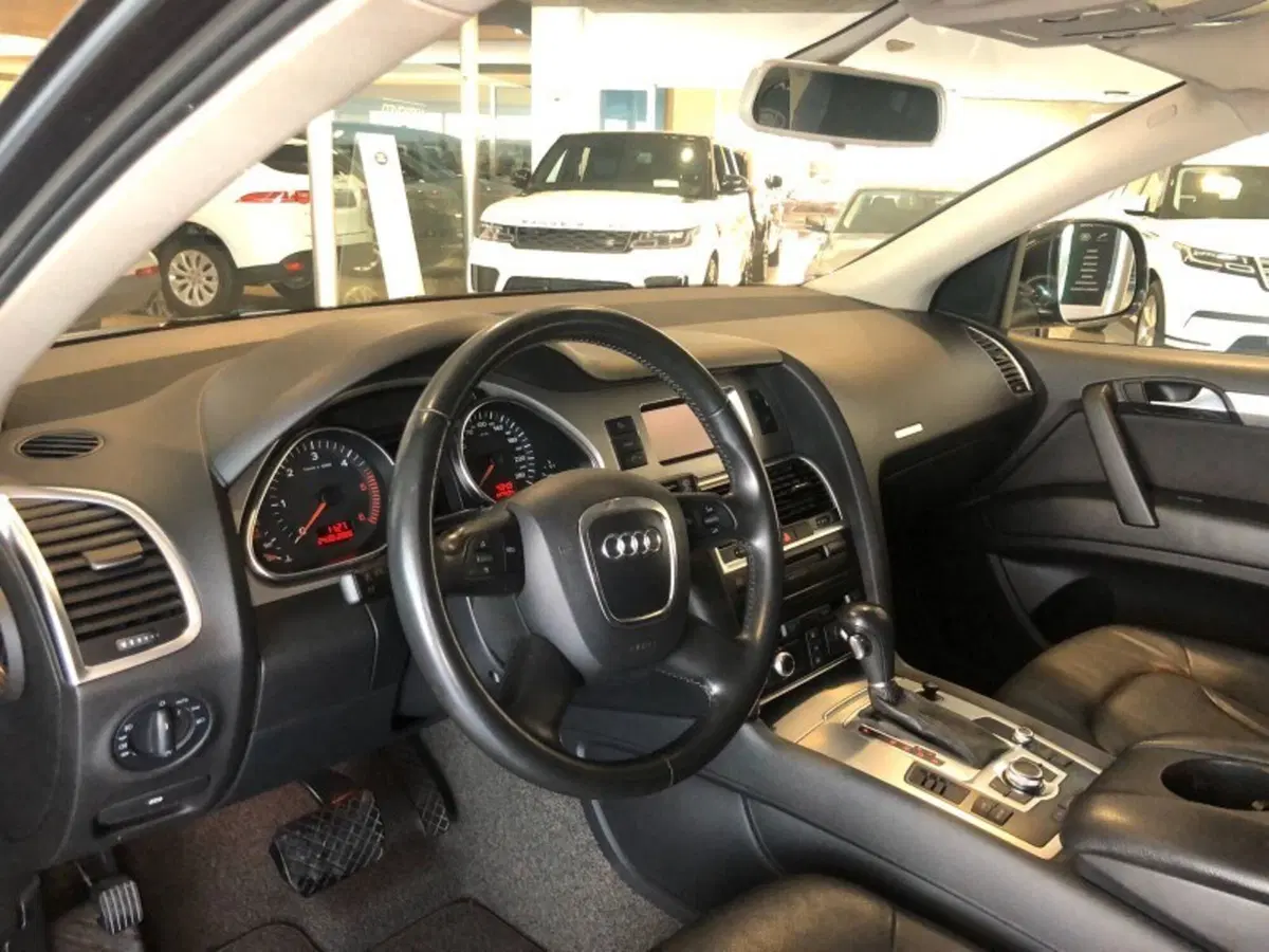 Audi Q7 usata a Pistoia (5)
