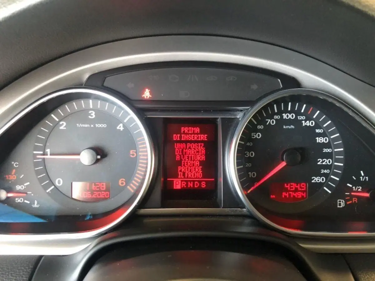 Audi Q7 usata a Pistoia (6)