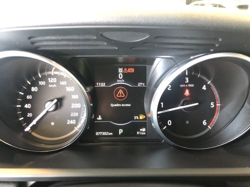 Land Rover Discovery Sport usata a Pistoia (7)