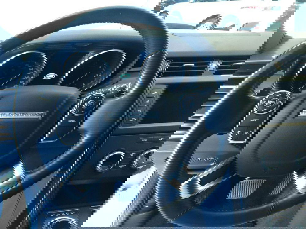 Land Rover Discovery Sport usata a Pistoia (9)