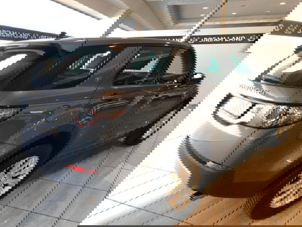 Land Rover Discovery Sport usata a Pistoia (3)