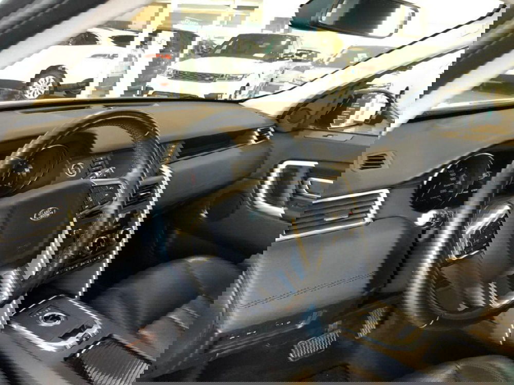 Land Rover Discovery Sport usata a Pistoia (5)